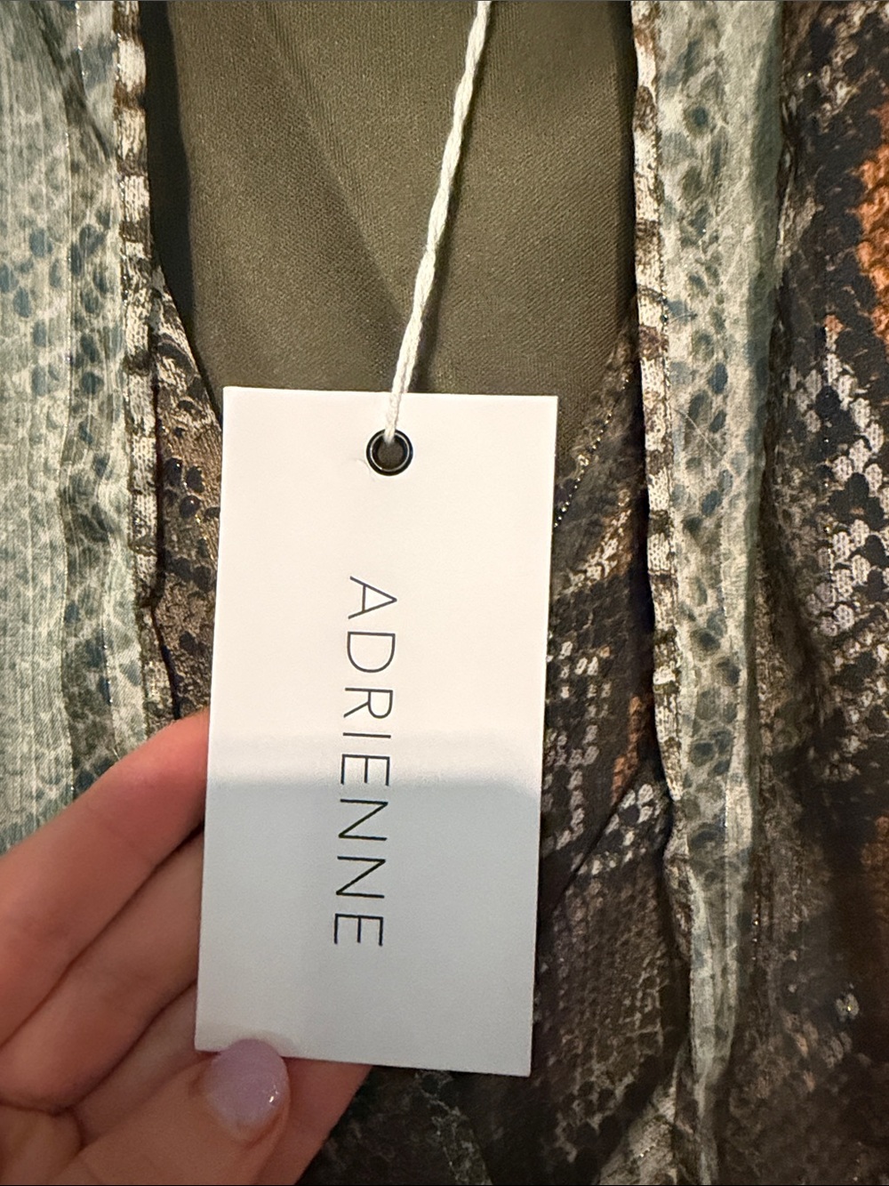 Adrienne Elegant Flowy Snake-Print Maxi Dress with Metallic Thread Size L - Picture 4 of 8